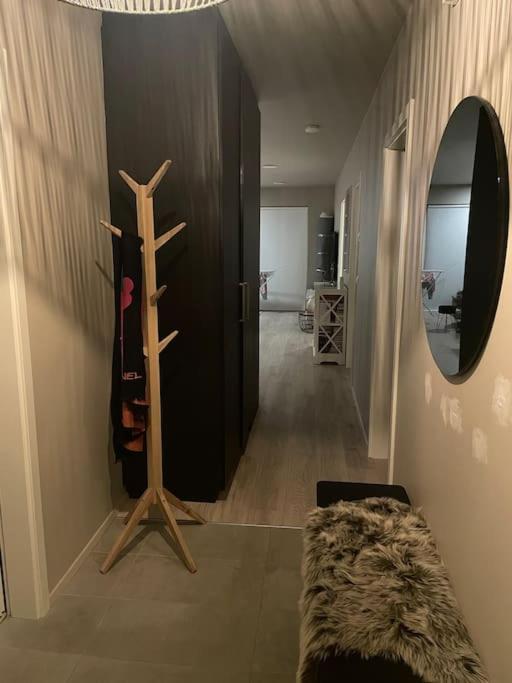 Beautiful Apartment Near Airport Njarthvik Экстерьер фото